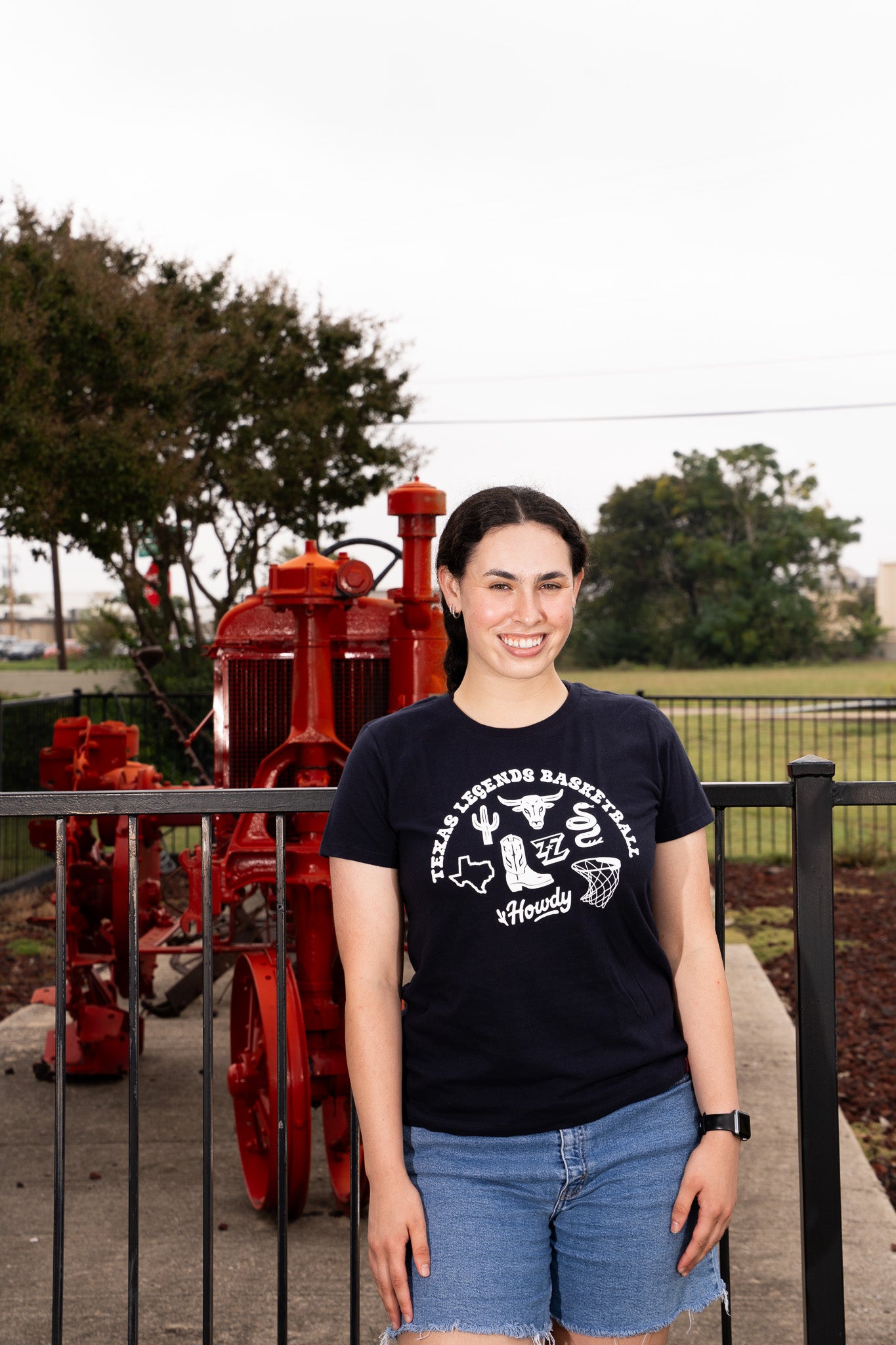 Women's Howdy Legends Tee